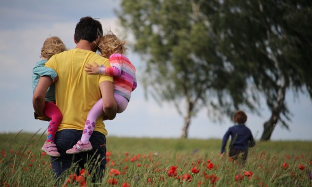 Il mantenimento del figlio nato al di fuori del matrimonio decorre dalla domanda